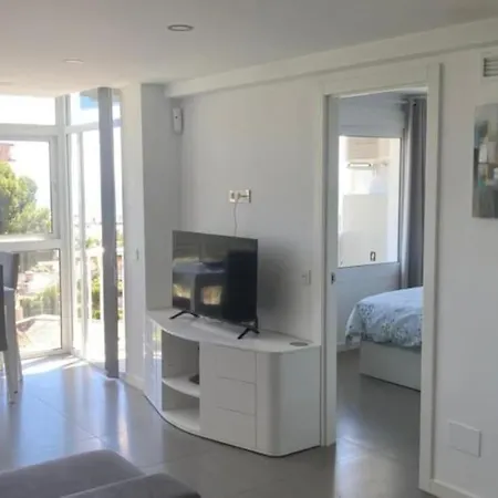 Apartment Modern 2 Bed With Sea Views, Bonanza *