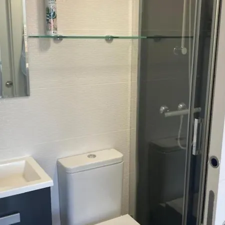 Apartment Modern 2 Bed With Sea Views, Bonanza *