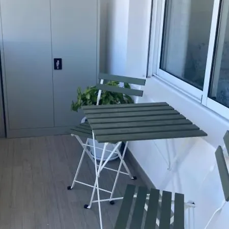 Apartment Modern 2 Bed With Sea Views, Bonanza